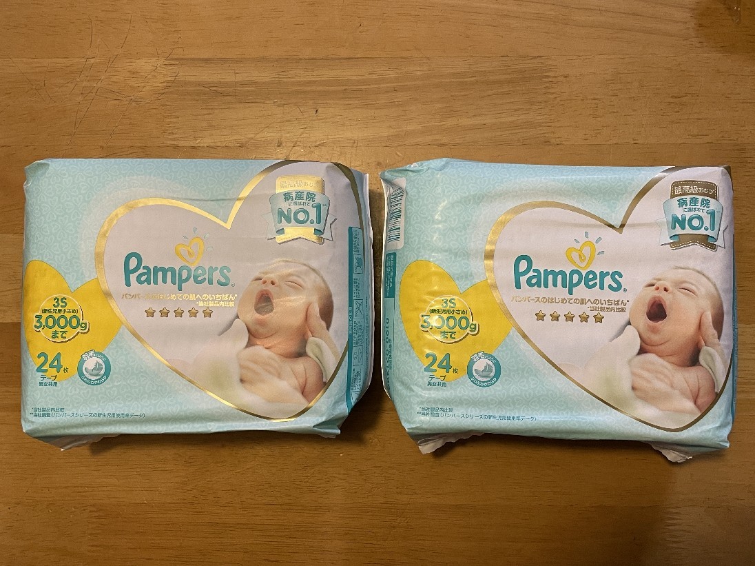 パンパースPampers 紙おむつ 24枚2個(48枚) 新生児用 3S 3.000gまで はじめての肌へのいちばん 新品未使用の画像1