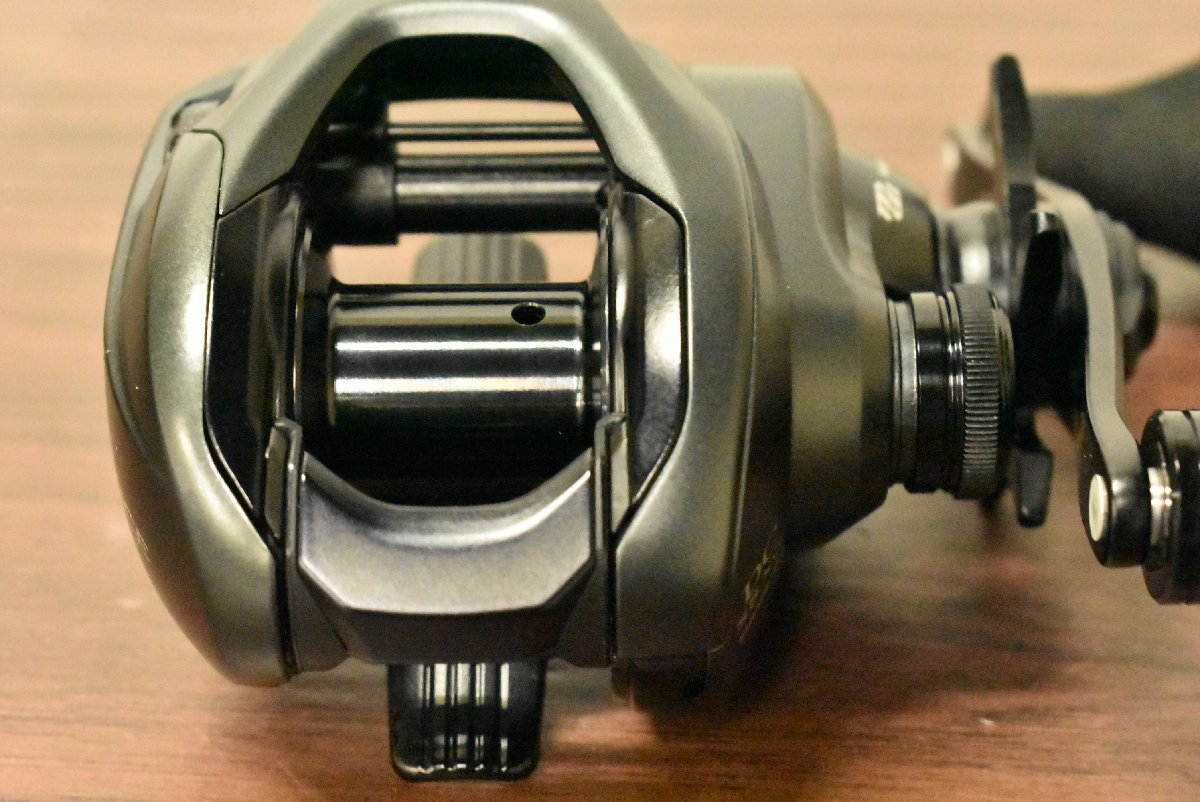 【美品☆】シマノ エクスセンス DC SS XG 右巻き SHIMANO EXSENCE シーバス ロックフィッシュ I-DC4エクスセンスチューン（CKN_O1）_画像4