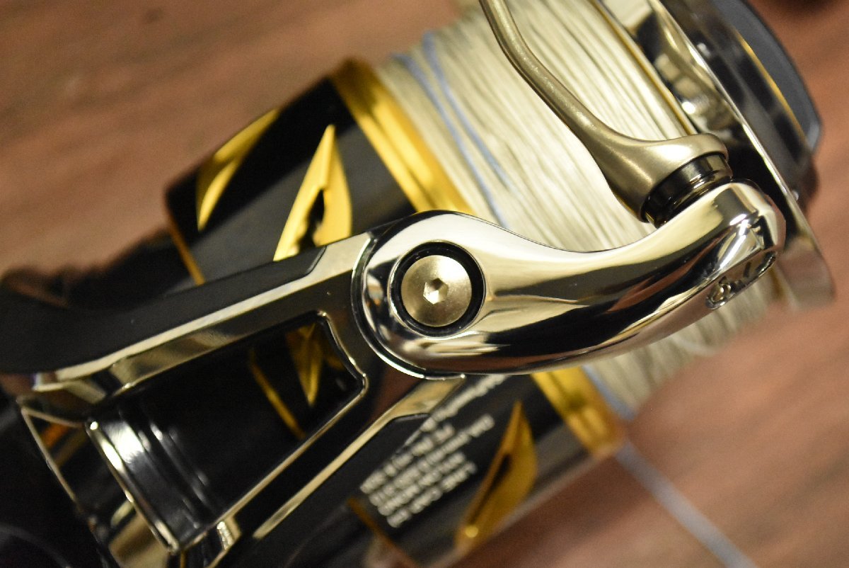 【美品★】シマノ 20 ステラ SW 18000HG SHIMANO STELLA スピニングリール キャスティング 青物 ヒラマサ ブリ GT 等（CKN_O1）_画像4