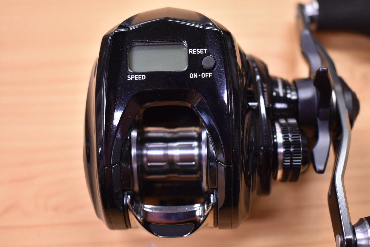 【未使用品】ダイワ 21 ティエラ A IC 150-DH 右 DAIWA TIERRA A カウンター 付 ベイトリール 鯛ラバ タイラバ イカメタル 等に（KKR_O1）_画像3