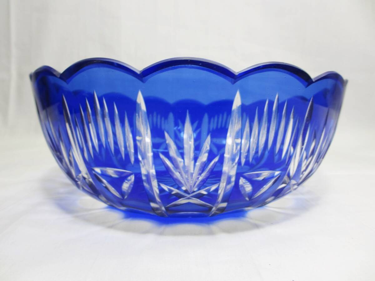 L38◇美品◇和硝子 切子ガラス 鉢 カットガラス◇青被せ切子 L38◇美品◇和硝子 切子ガラス 鉢 カットガラス◇青被せ切子