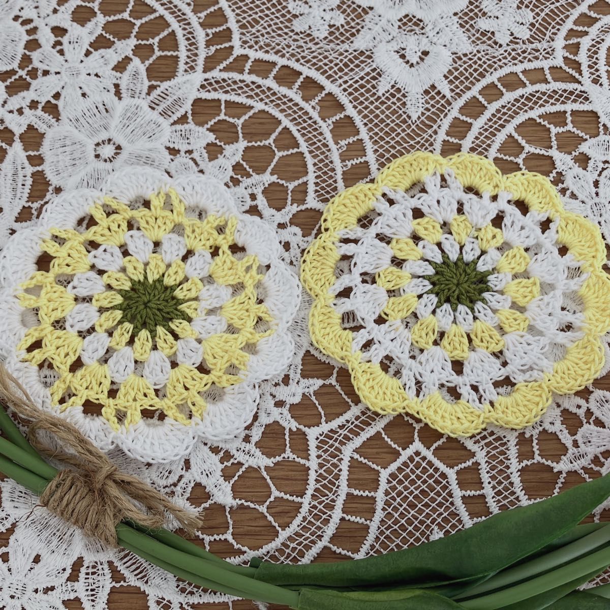 ハンドメイド レース編みコースター お花のコースター
