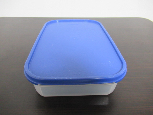 ★タッパーウェア(Tupperware)★MMワイド　＃1 シール(青)　2000mL　長方形_画像3