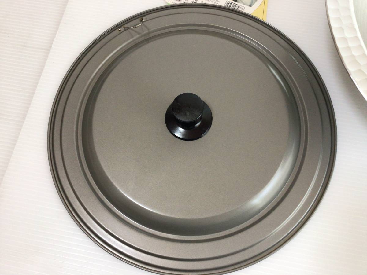 Y676 未使用　うどんすき鍋　和風鍋　アルミ打出　36cm 保管品　谷口金属　熱伝導　蓋付　厚板 3.0m/m タグあり　調理器具　箱入_画像6