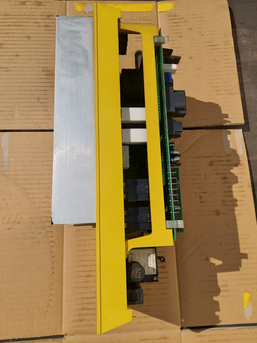 ファナック FANUC サーボアンプ A06B-6058-H006 実動機取り外しの画像3