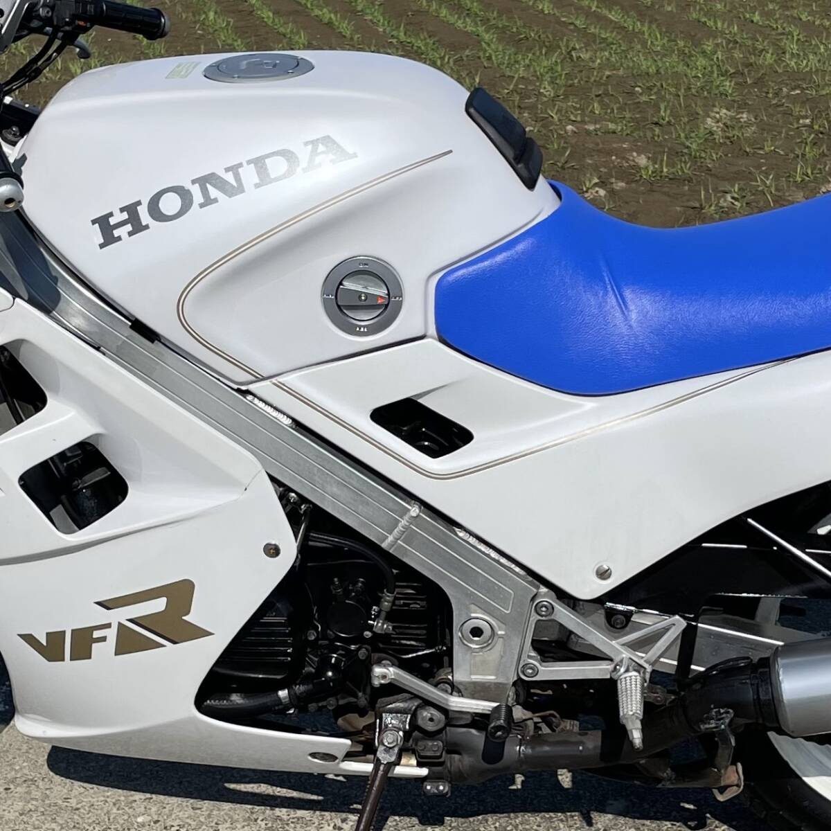 VFR750F 実動 書類付き RC24 車検付R7年6月迄 昭和61年 好調 ホンダ 検）VFR VF CB CBX GSX FX XJ GPZ GS ZRX ゼファー インターセプターの画像6