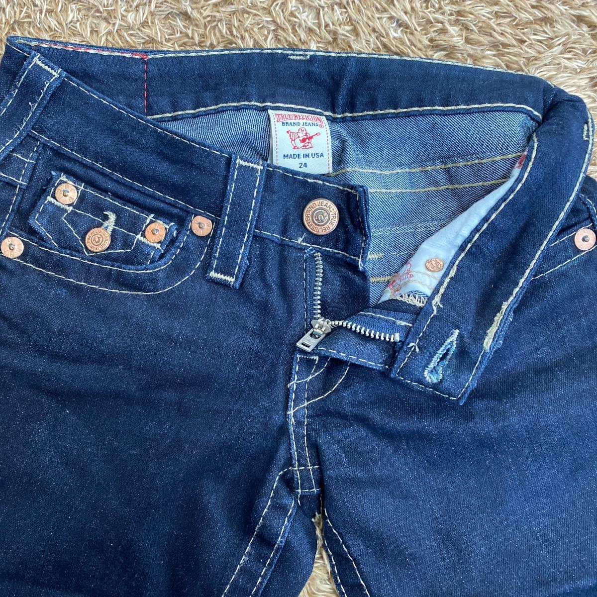 t25 TRUE RELIGION jeans size 24 inscription USA made 