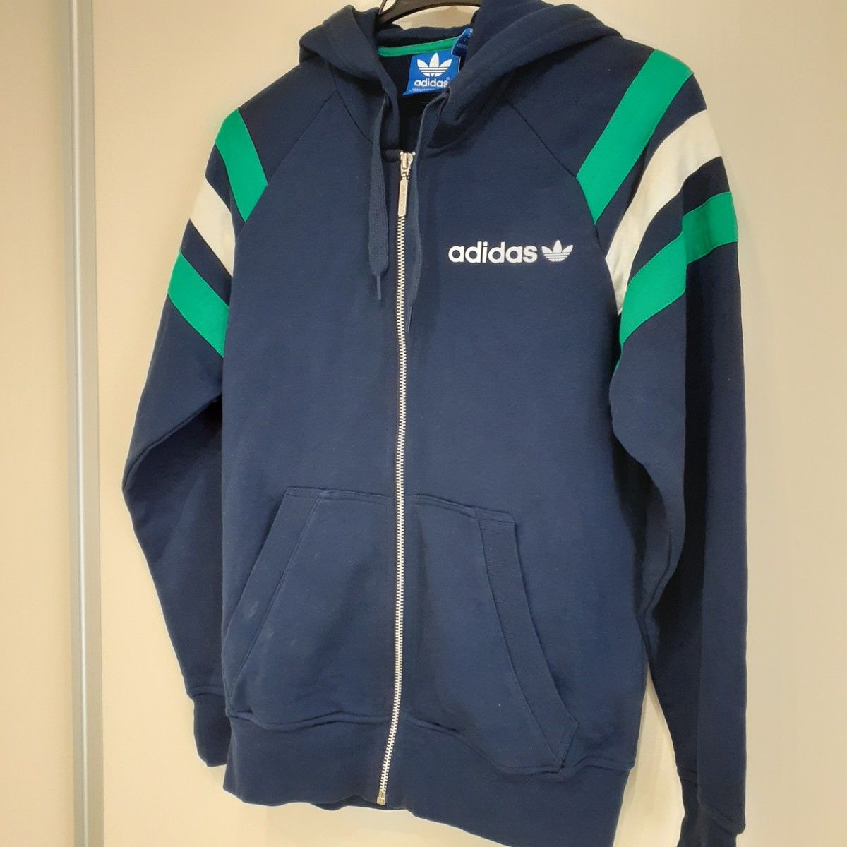 アディダス　adidas　パーカー　トラックジャケット　ジップ　アップ　3STREIFEN THE BRAND　メンズ　ジャージ