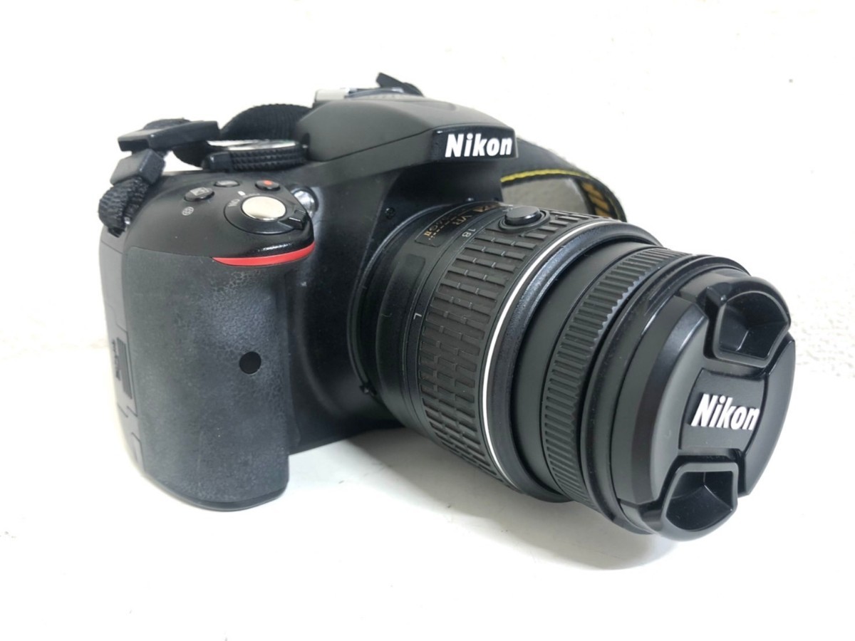 Nikon ニコン D5300 ボディ AF-S DX NIKKOR 18-55mm 1:3.5-5.6G VR II AF-S DX NIKKOR 55-200mm 1:4-5.6G ED VR II レンズセット 付属品付_画像3