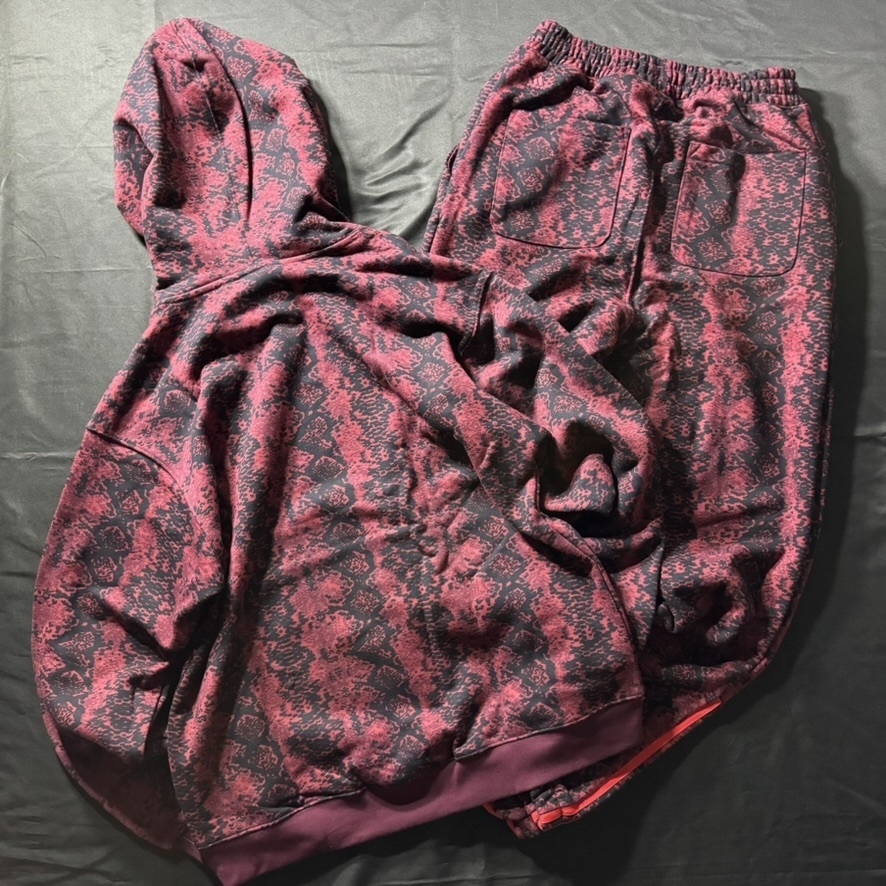 Mサイズ 定価31 000円 新品未使用 adidas IVY PARK アディダス Mサイズ 定価31 000円 新品未使用 adidas IVY PARK アディダス
