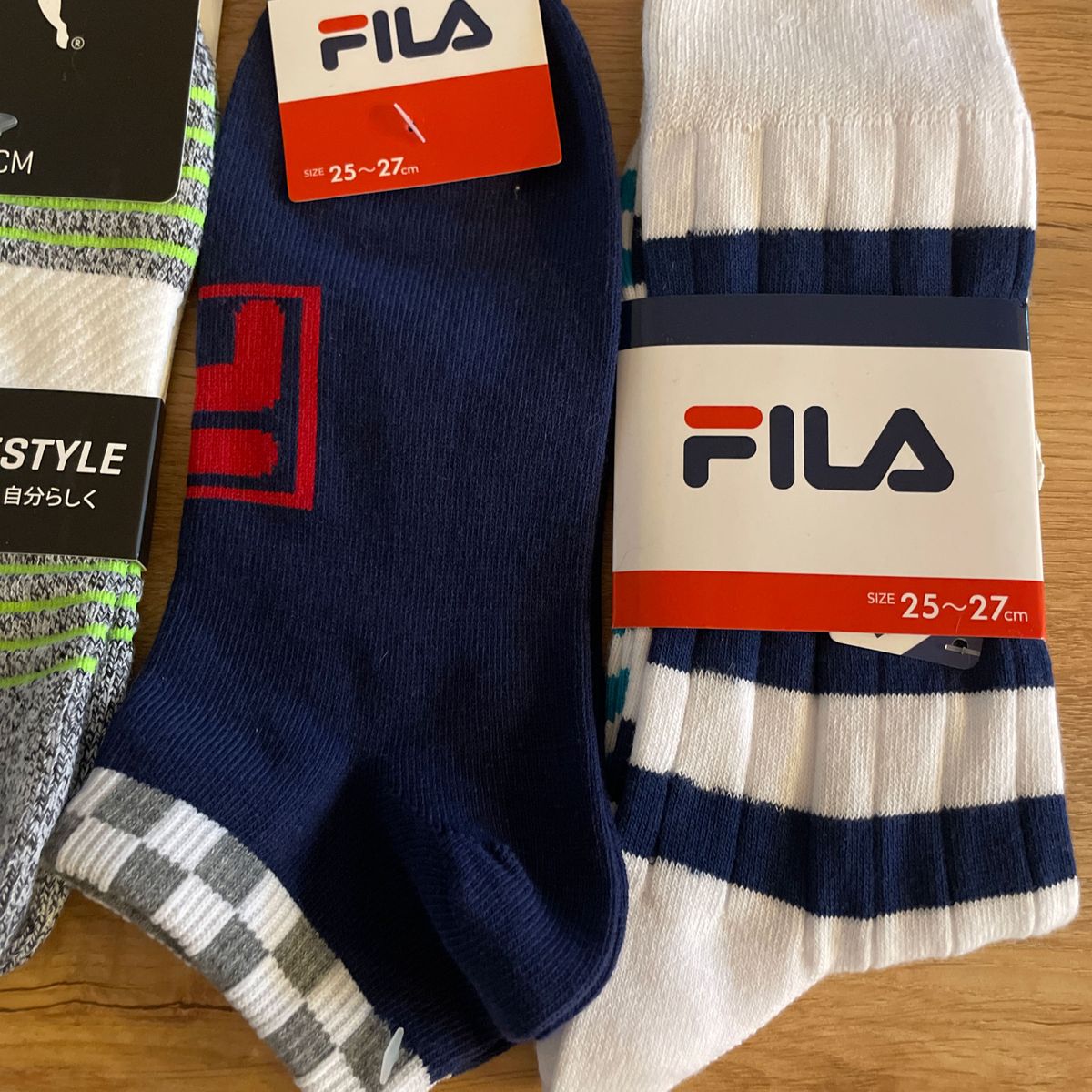 新品　プーマ　フィラ　靴下4足セット　25-27センチスニーカーソックス　くるぶしソックス　ハイソックス　PUMA  FILA