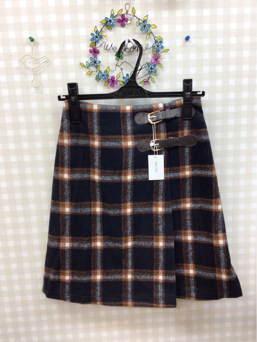 【新品】INGNI サイドベルト シャギーチェック 台形スカート