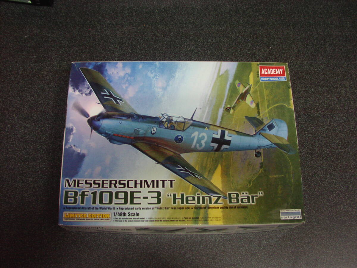 アカデミー　1/48　メッサーシュミット　Bf109E-3 　　プラモデル_箱へこみ等有