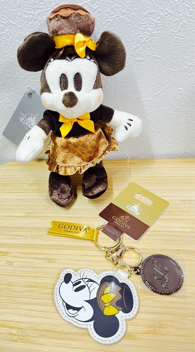 GODIVA ゴディバ　ディズニーストア　ミニーちゃん　ミニー　ミニーマウス　プラッシュキーチェーン　キーホルダー　バッグチャーム