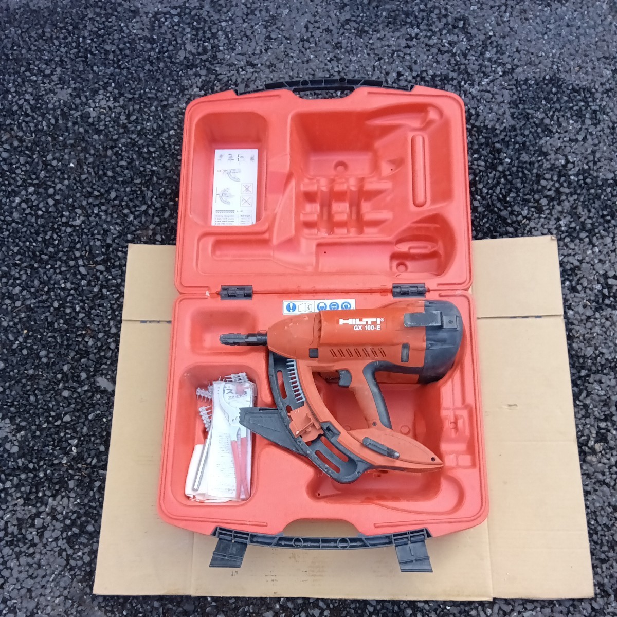 ★即決3400円★　GX100-E　HILTI　ヒルティ ガス鋲打機_画像1