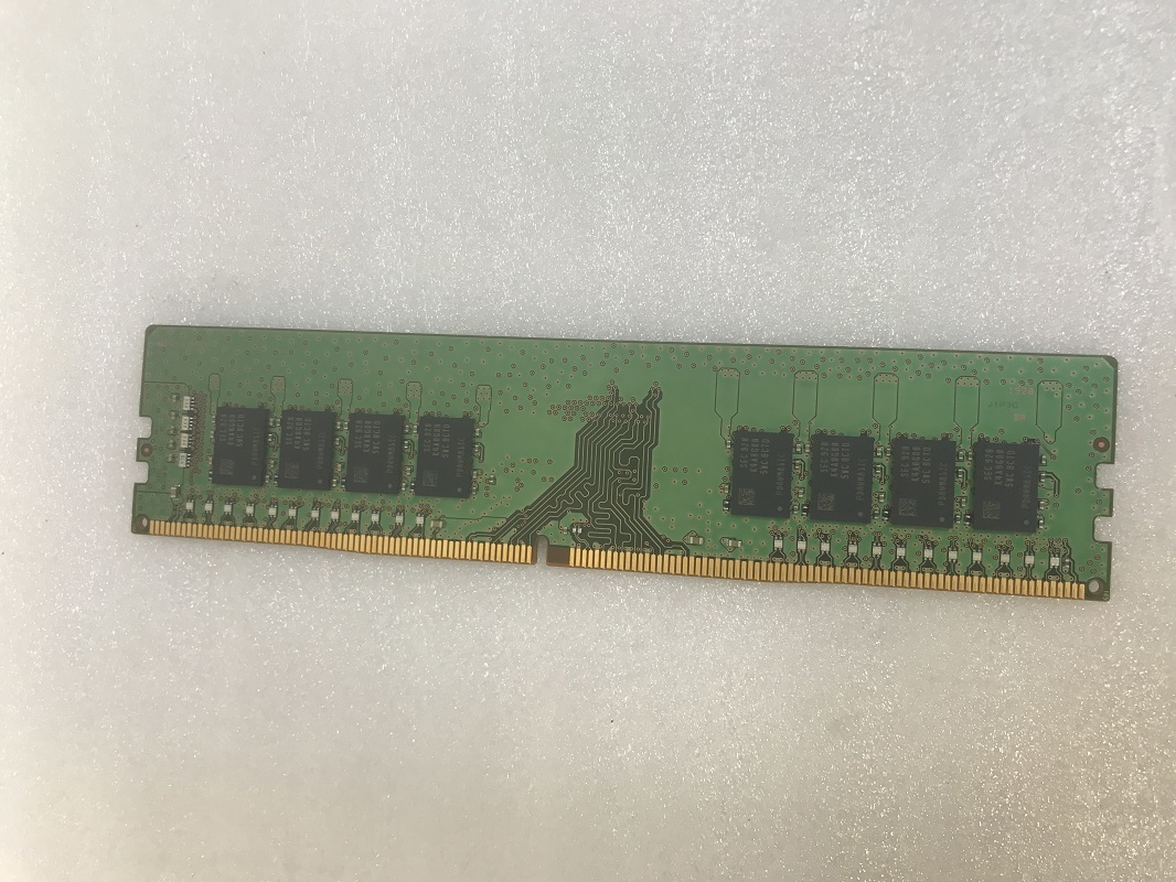 SAMSUNG PC4-2666V-UB1-11 16GB 1枚 DDR4デスクトップ用メモリ 288ピン Non-ECC DDR4 2666V/ PC4-21300 16GB DDR4 DESKTOP RAM_画像3