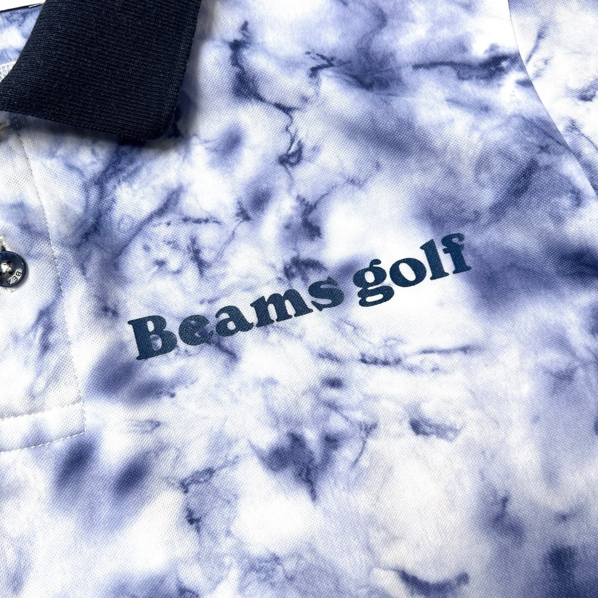 【日本製】 美品 BEAMS GOLF ビームス ゴルフ / 半袖 ドライ ポロシャツ / メンズ L サイズ / 白 × 青 タイダイ柄 ゴルフウェア 吸汗速乾の画像4