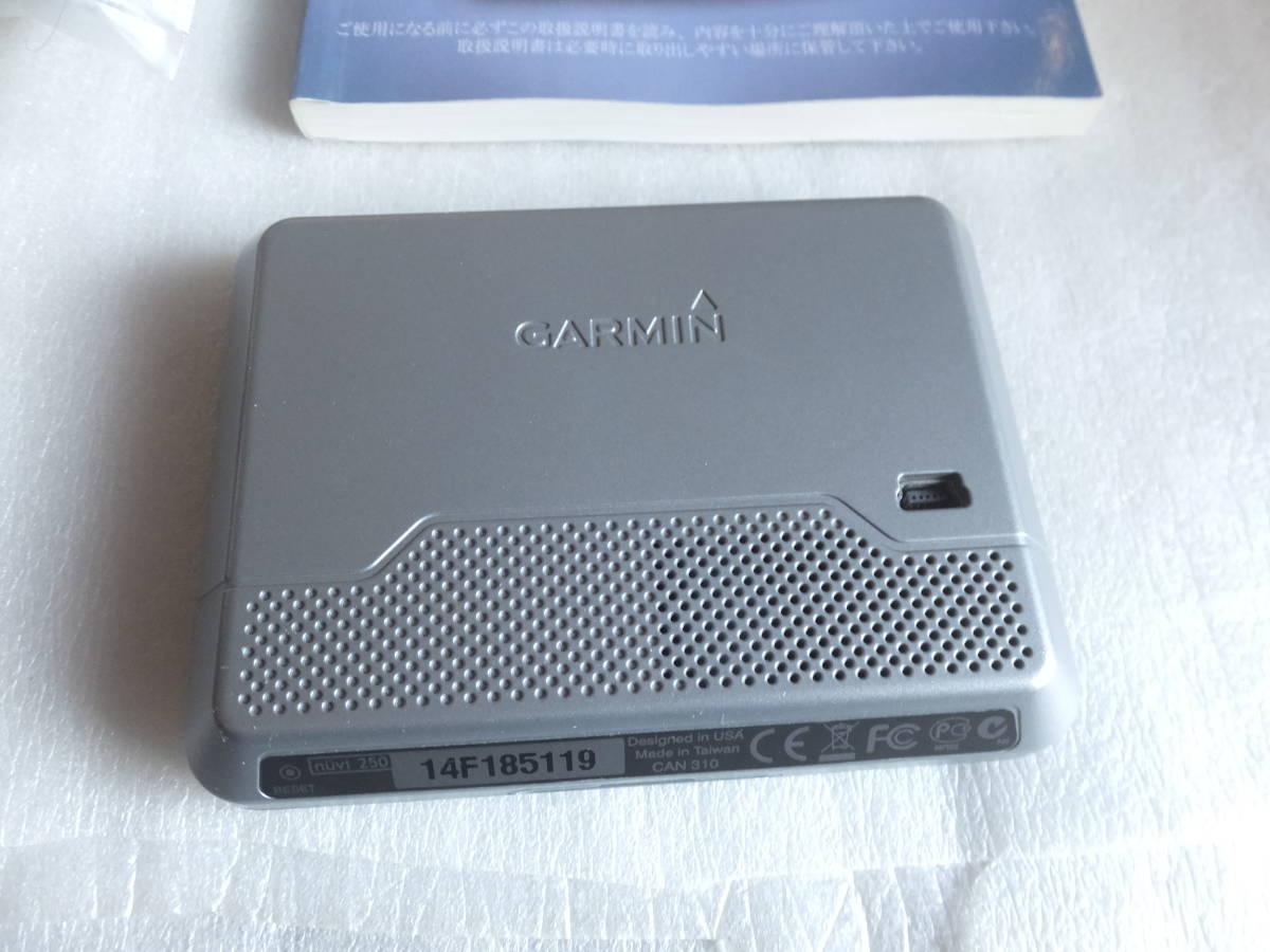 ジャンク扱い　GARMIN nuvi 250