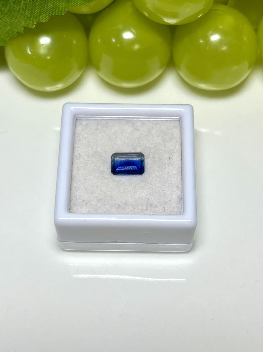 カイヤナイト　うるうるブルー　1.12ct 7x5mm オクタゴン 天然未処理　ネパール_画像3