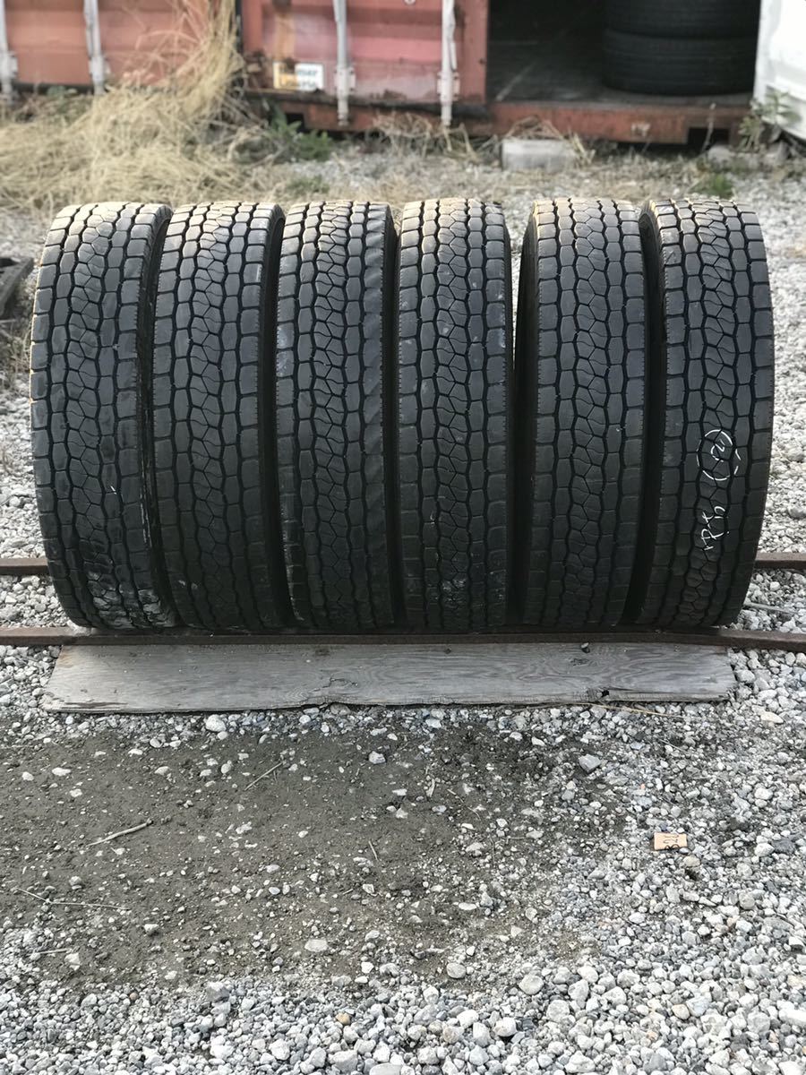 3029 ブリヂストン 225/80R17.5 6本セットの画像1