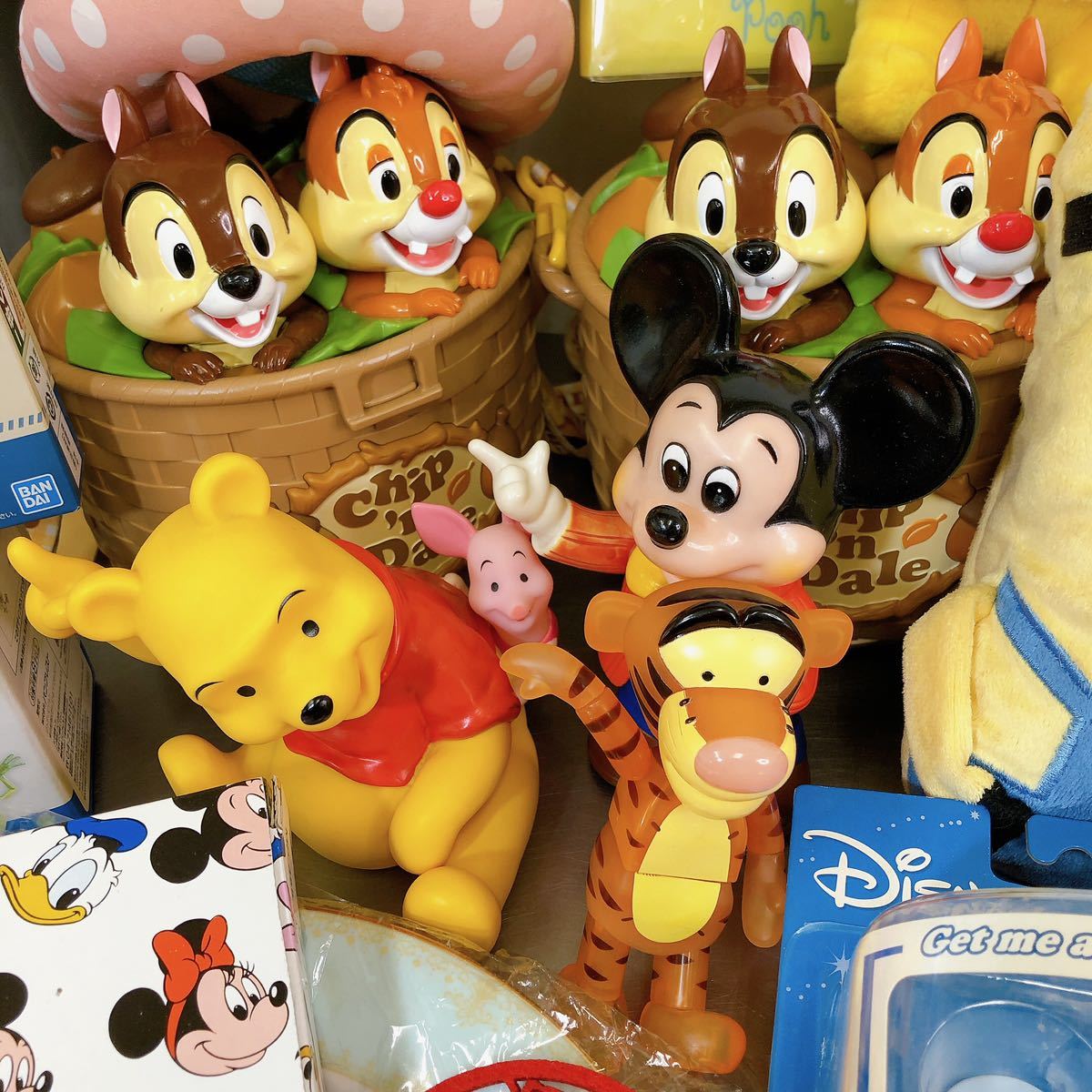 Disney ディズニー グッズ 大量セット まとめ売り マスコット フィギュア プライズ 雑貨 プーさん ミニー 貯金箱 レトロ プレート メダル_画像6