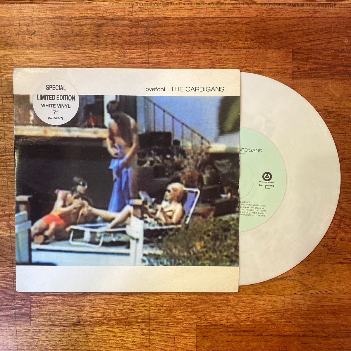 EP-003 Cardigans Cardigans LoveFool / Nasty Sunny Beam / White Vinyl Limited Edition 7 1996 Stockholm Records