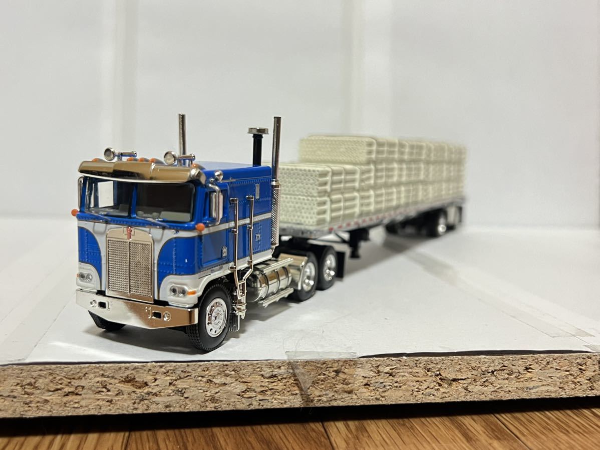 ダイキャストプロモーション　Kenworth K100_画像1