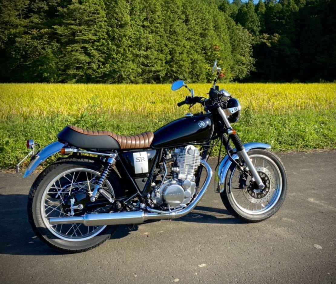 Yahoo!オークション - K&H製 SR400 5型対応 タックロール段付き Yahoo!オークション - K&H製 SR400 5型対応 タックロール段付き