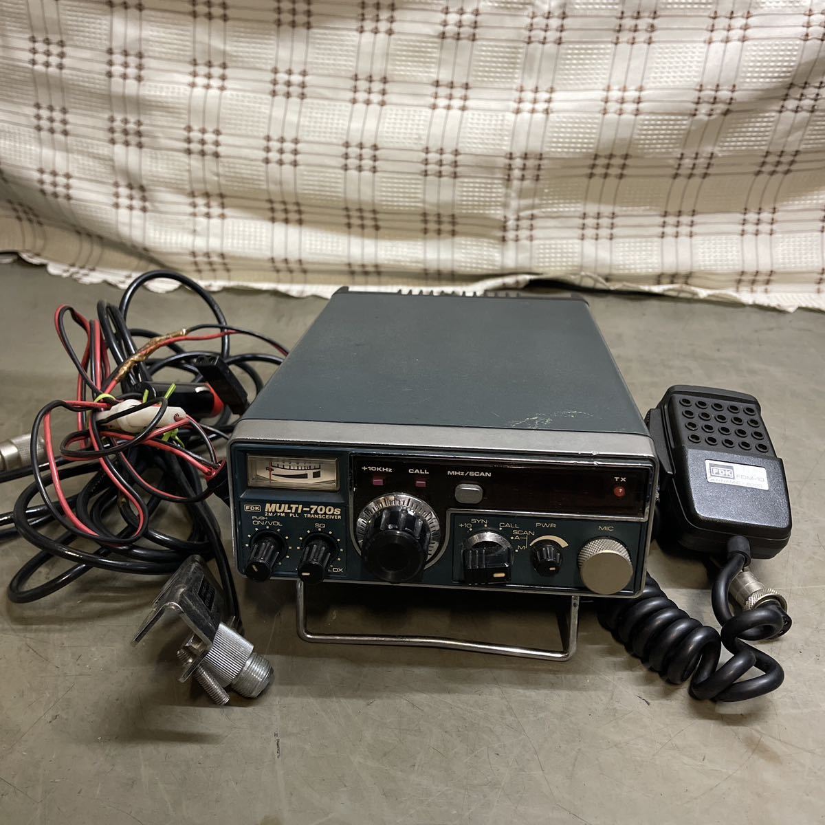 FDK MULTI-700sトランシーバー アマチュア 無線 機器 無線機 マニア 【現状品】_画像1