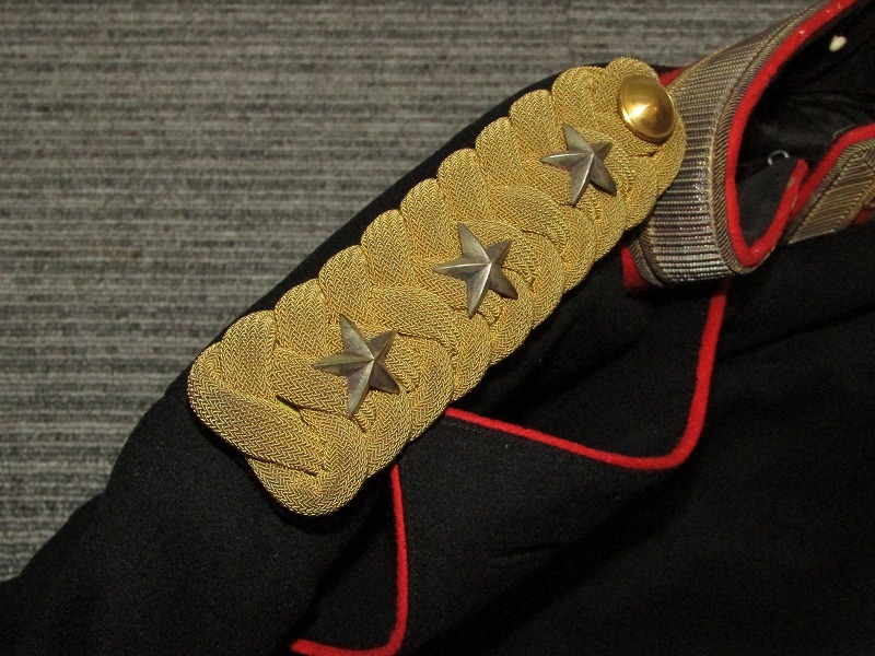 BC04-7658[GGG] 大日本帝国陸軍 旧日本軍 大礼服 上下 正帽 肩章 飾帯 まとめてセット 軍服 1円～_画像8