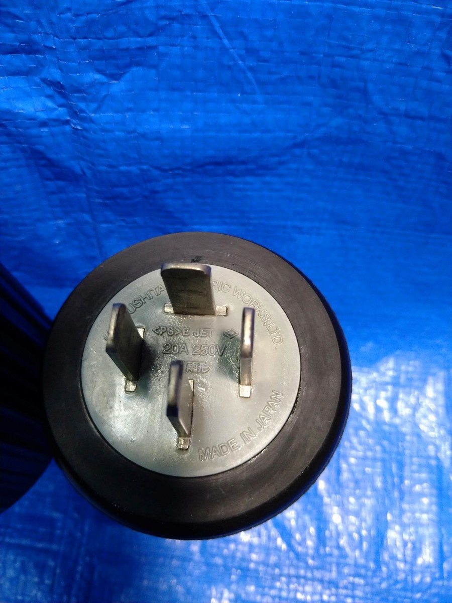  Panasonic водонепроницаемый резина код коннектор комплект ( водонепроницаемый резина колпак + водонепроницаемый резина коннектор корпус ) 20A 250V заземление (элект.) 3P( старый 4P) защита от дождя форма WA3429K WA3420K