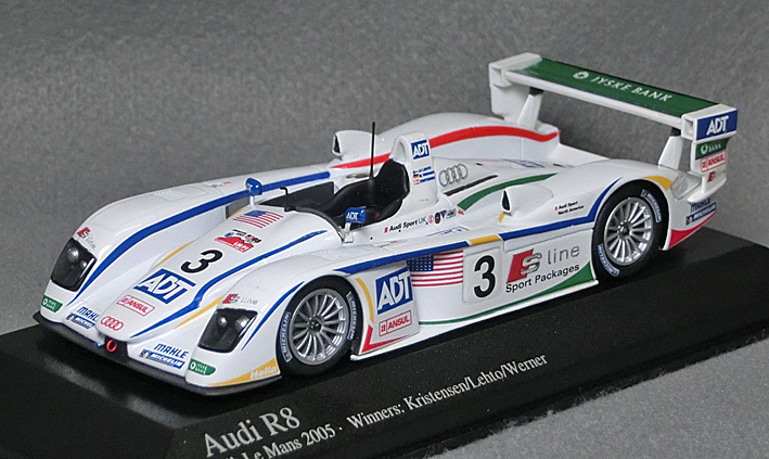 アウディR8（No.3）2005ル・マン24時間レース優勝　*1/43スケール　*ミニチャンプス製　*品番400051303　　*01_画像2