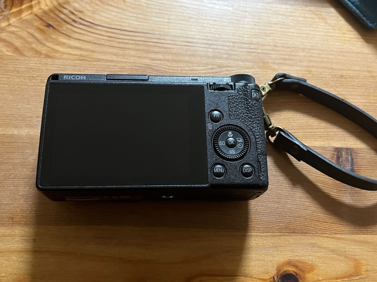 RICOH GR III (美品 ショット数3723)|Yahoo!フリマ(旧PayPay RICOH GR III (美品 ショット数3723)|Yahoo!フリマ(旧PayPay