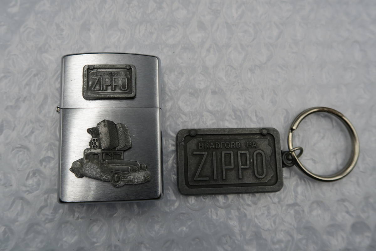 ★【ト福】ZIPPO LIGHTER ジッポライター The Zippo Car オイルライター 缶&キーホルダー付き MCZ01ZZA26_画像3