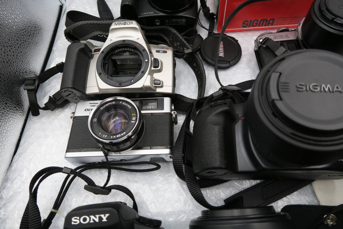 ★【ト福】カメラ 大量 まとめ デジタルカメラ レンズ カメラグッズ Sony Canon Nikon MINOLTA 他 MCZ01ZZA38_画像6