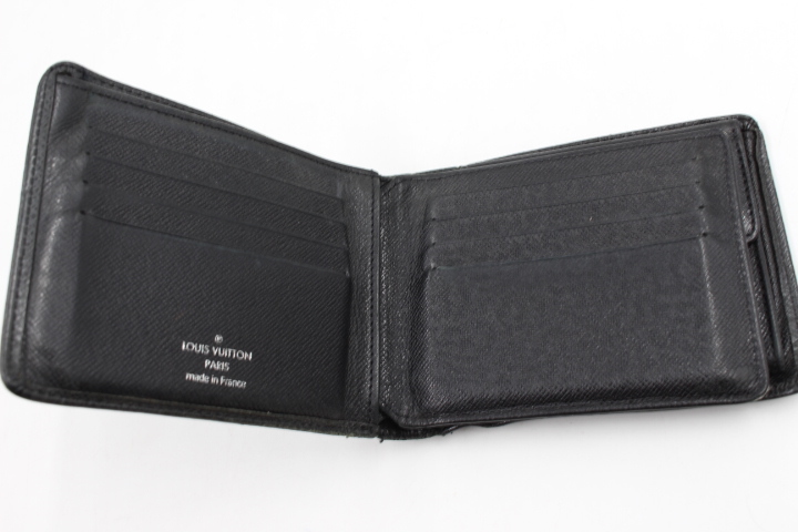 ☆【ト石】LOUIS VUITTON ルイヴィトン 財布 二つ折り タイガ ブラック 化粧箱あり EAZ01ZZH23_画像3