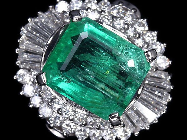 RR10885S【1円～】新品【RK宝石】≪Emerald≫ 豪華絢爛!! 上質エメラルド 特大3.8ct!! 極上ダイヤモンド 0.88ct Pt900 超高級リング ダイヤの画像3