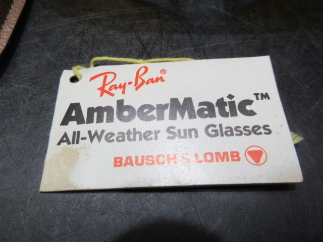 4　古い　Ray-Ban AmberMatic　All-Weather SunGlasses　サングラス　ケース付_画像2