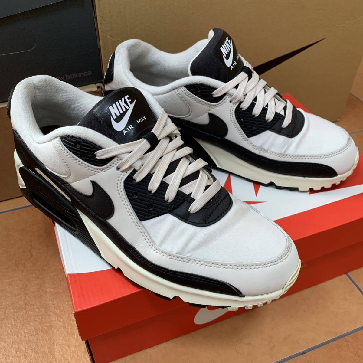 レア 26.5センチ Nike Air Max 90 White Black ナイキ エア マックス 90 ホワイト ファントム ココナッツミルク ブラック パンダ 希少_画像8