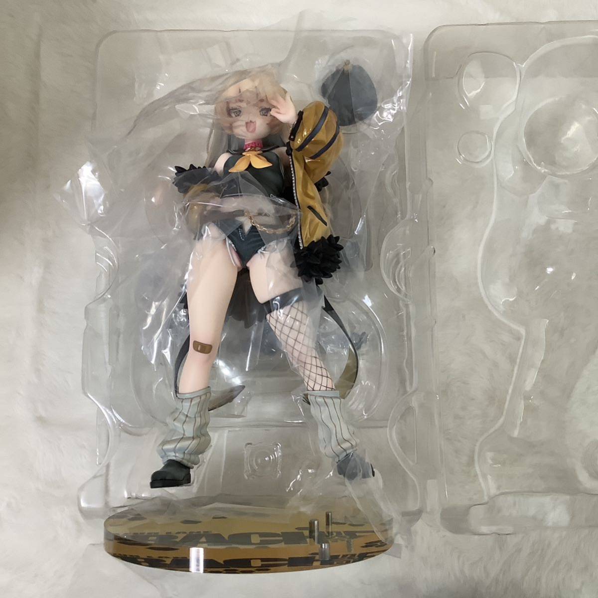Yahoo!オークション - アズールレーン バッチ 1/7 完成品 Yahoo!オークション - アズールレーン バッチ 1/7 完成品