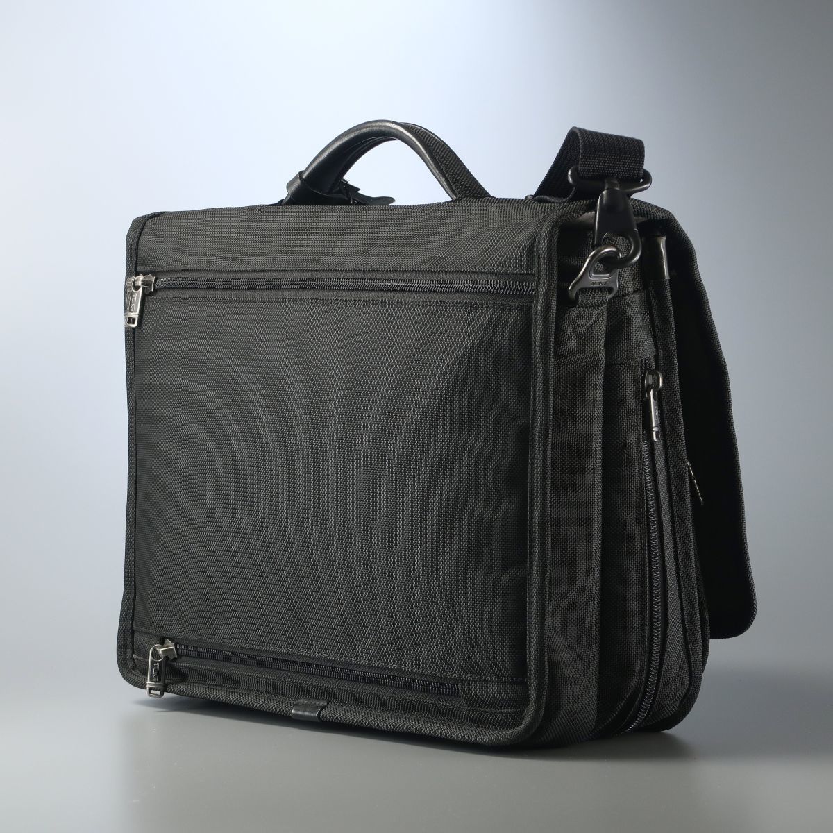 MF8986：TUMI/トゥミ*26171*ALPHA/アルファ*2way*エクスパンダブルブリーフケース*ショルダーバッグ*鞄*ブラック_画像3