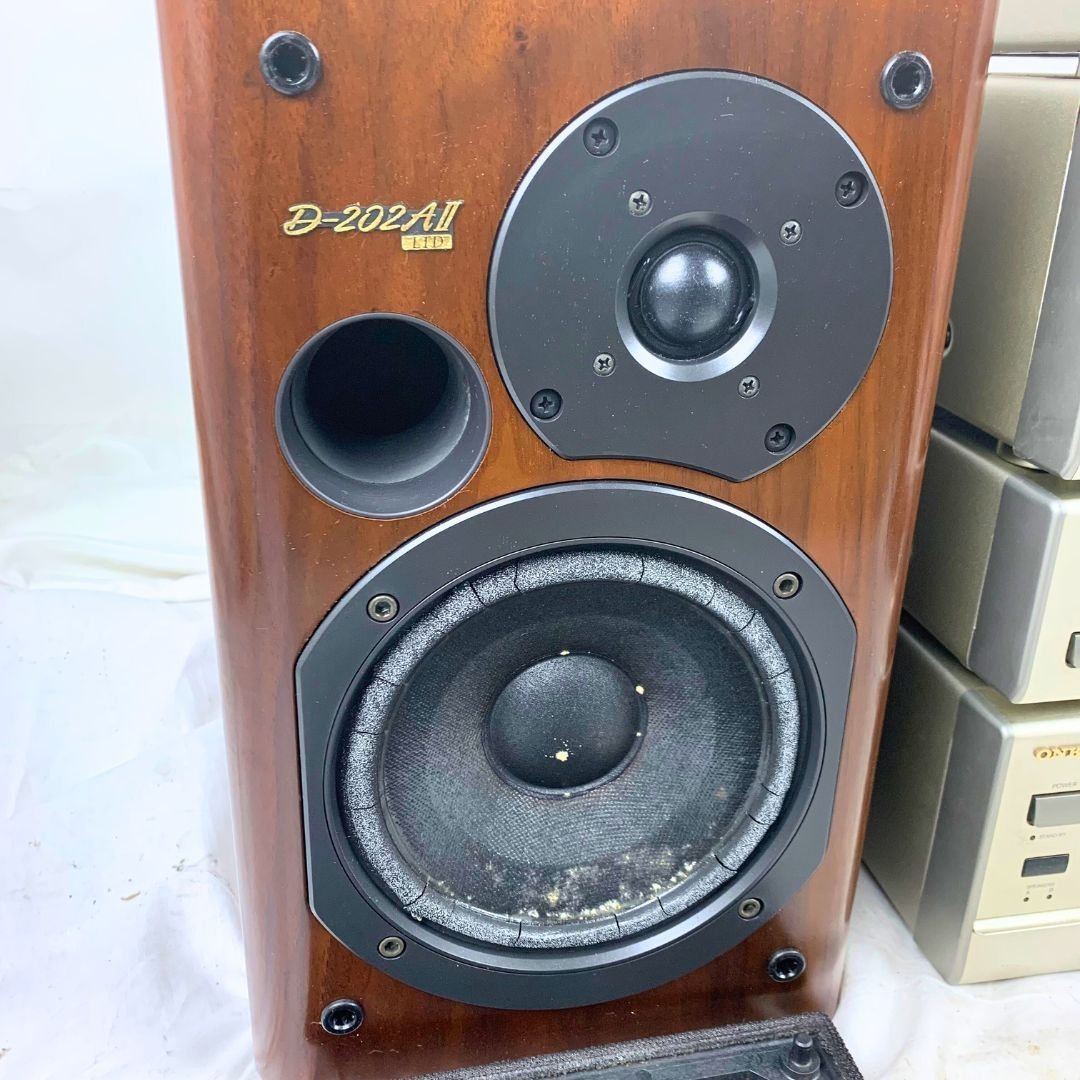 [R0935］中古現状品 ジャンク ONKYO (オンキョー) オーディオコンポセット 5点 アンプ CDプレーヤー MDデッキ チューナー ペアスピーカー_画像5