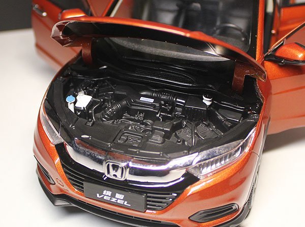 ▲全開閉！Orange！金属製！HONDA特注！1/18 ホンダ VEZEL 2019 新品