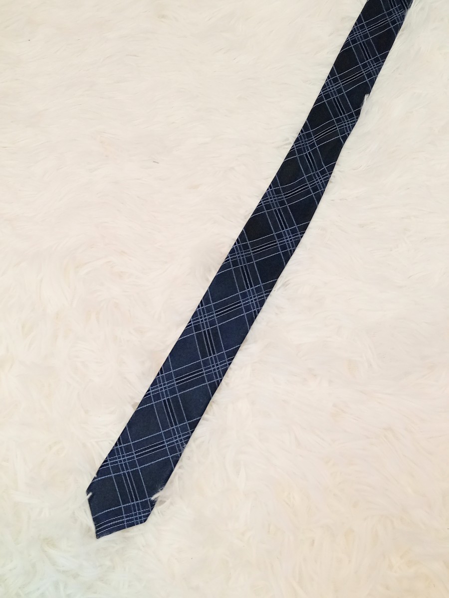  Calvin Klein Calvin Klein necktie navy blue navy check pattern silk lustre feeling of luxury formal gentleman used beautiful goods business 