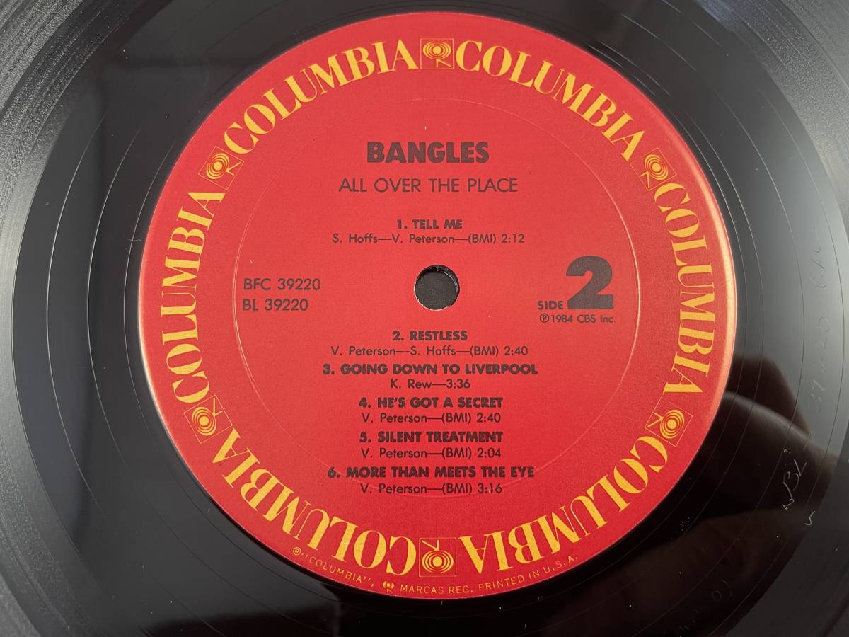 【STERLING 刻印】US盤　LP　BANGLES　ALL OVER THE PLACE　COLUMBIA　BFC 39220　シュリンク付_画像5