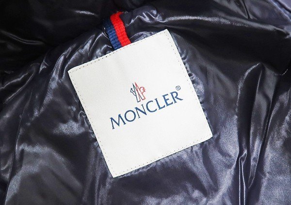 ◇【MONCLER モンクレール】子供服 ダウンジャケット ネイビー 10の画像4