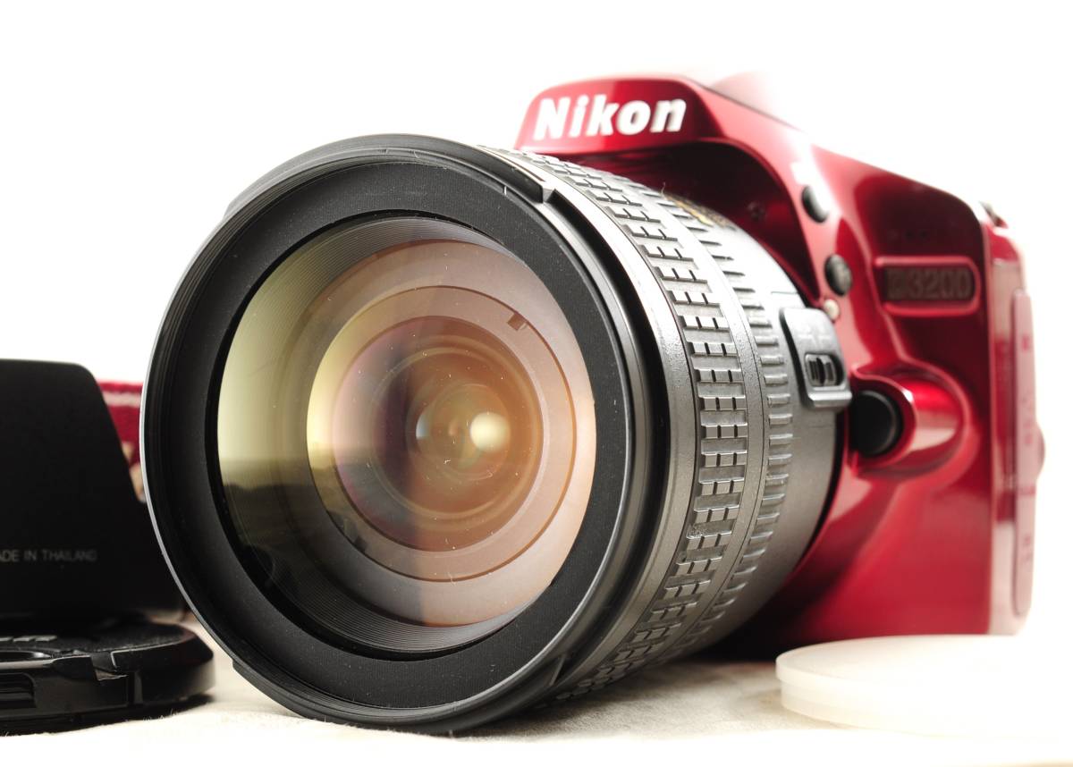 Nikon D3200 +18-70mm レンズセット