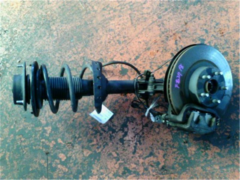  Subaru оригинальный Impreza { GPE } правый передние стойки P60200-23006553