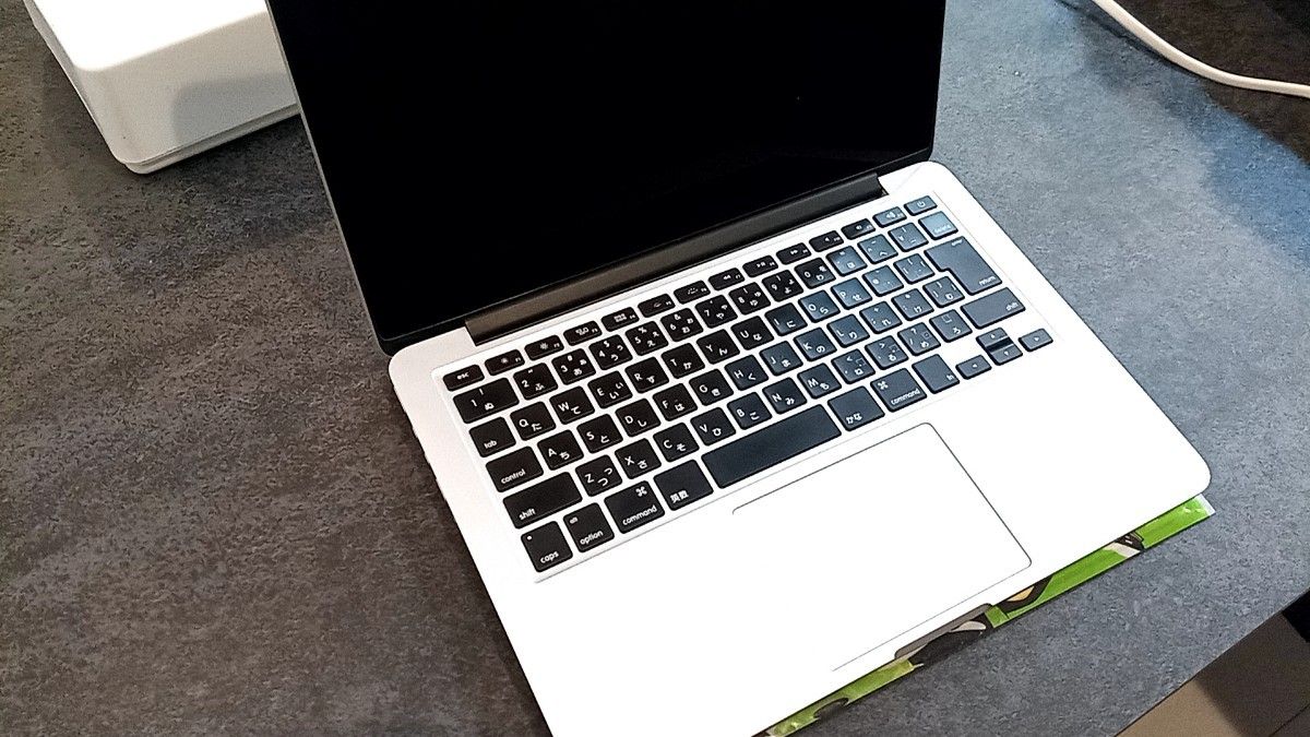 MacBookPro MF839J/A　美品