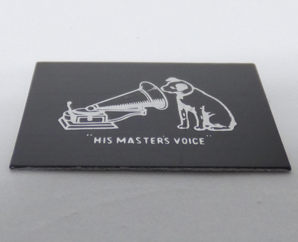 ■Victor ビクター ニッパー犬 HIS MASTER'S VOICE アルミ エンブレム ロゴプレート 31mm ②の画像2